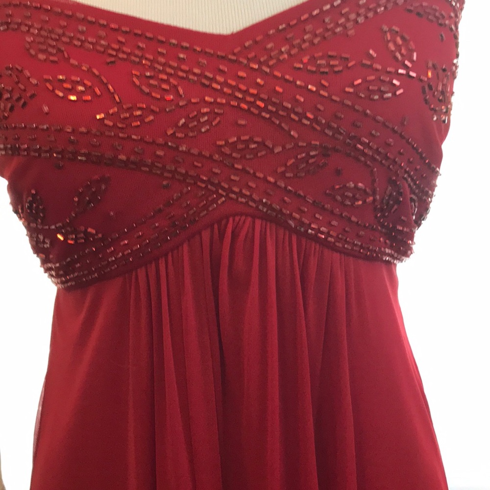 Reign Pretty In red - Picture 2 of 3